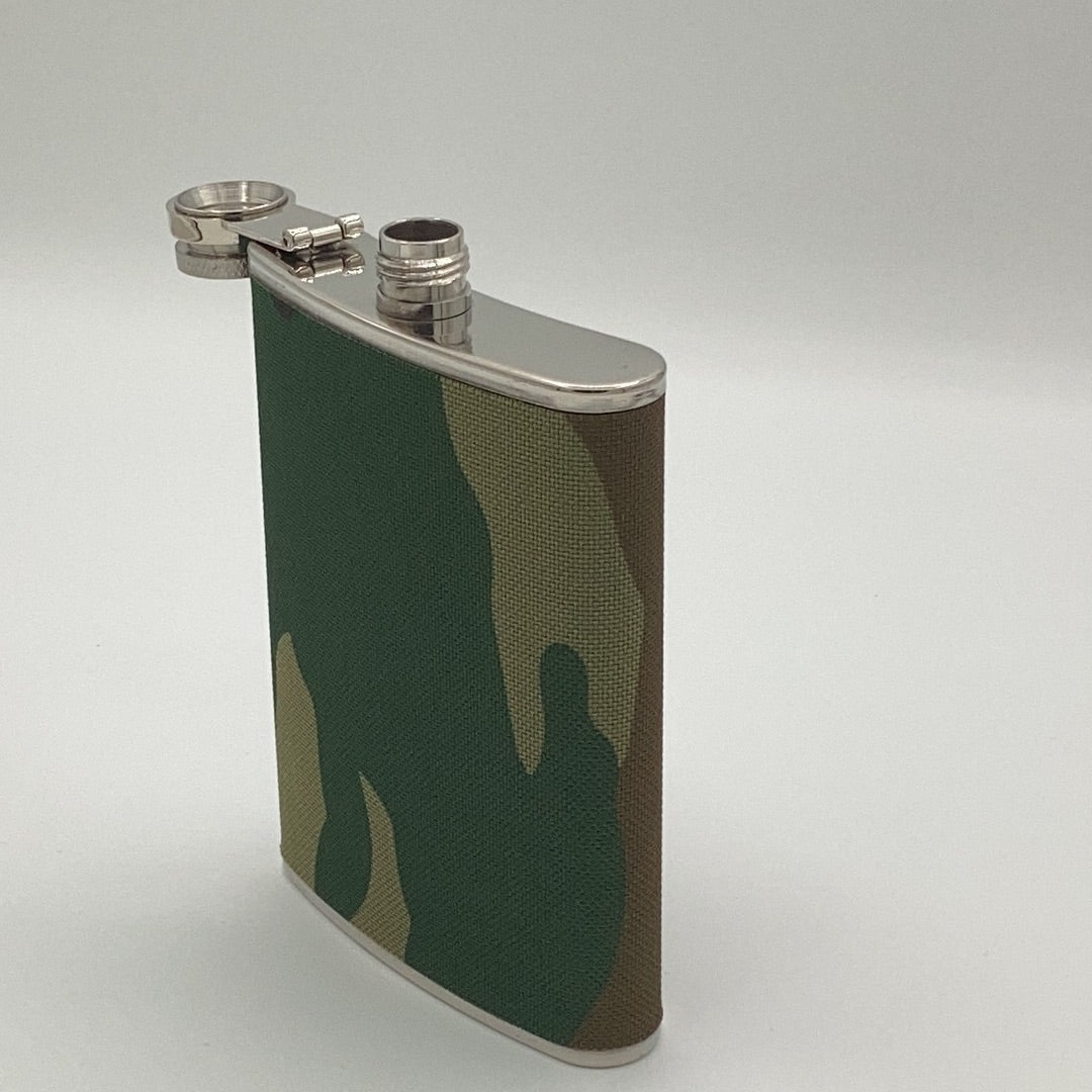 Pocket Flask, Stainless Steel wrapped in camo, 8 oz