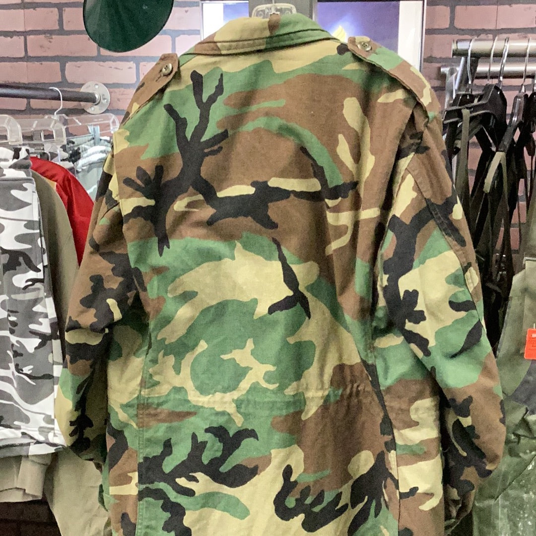 Vintage M-65 Military Issue M-65 Field Coat, Woodland Camouflage, Medium/Short